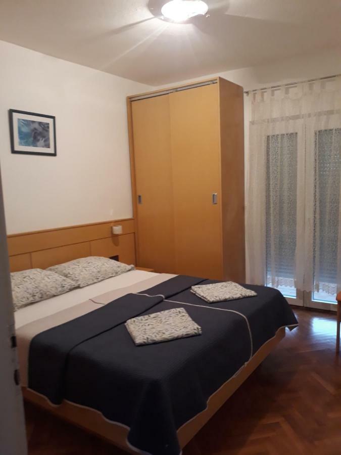 Apartmani Lana Rab Kampor Buitenkant foto